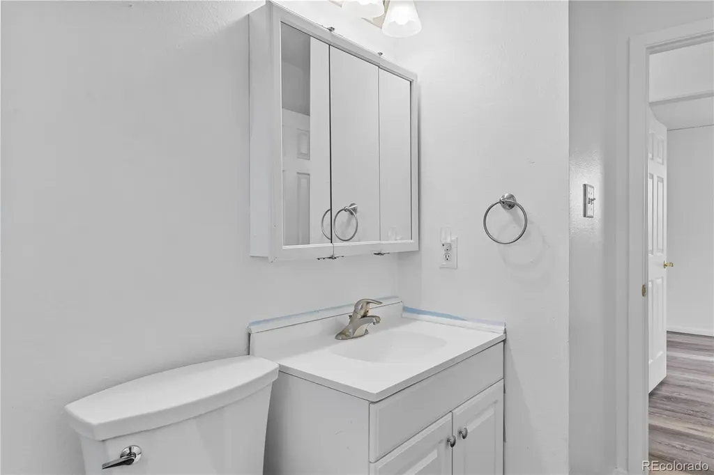 13041 Olmsted Place Denver CO 80239
