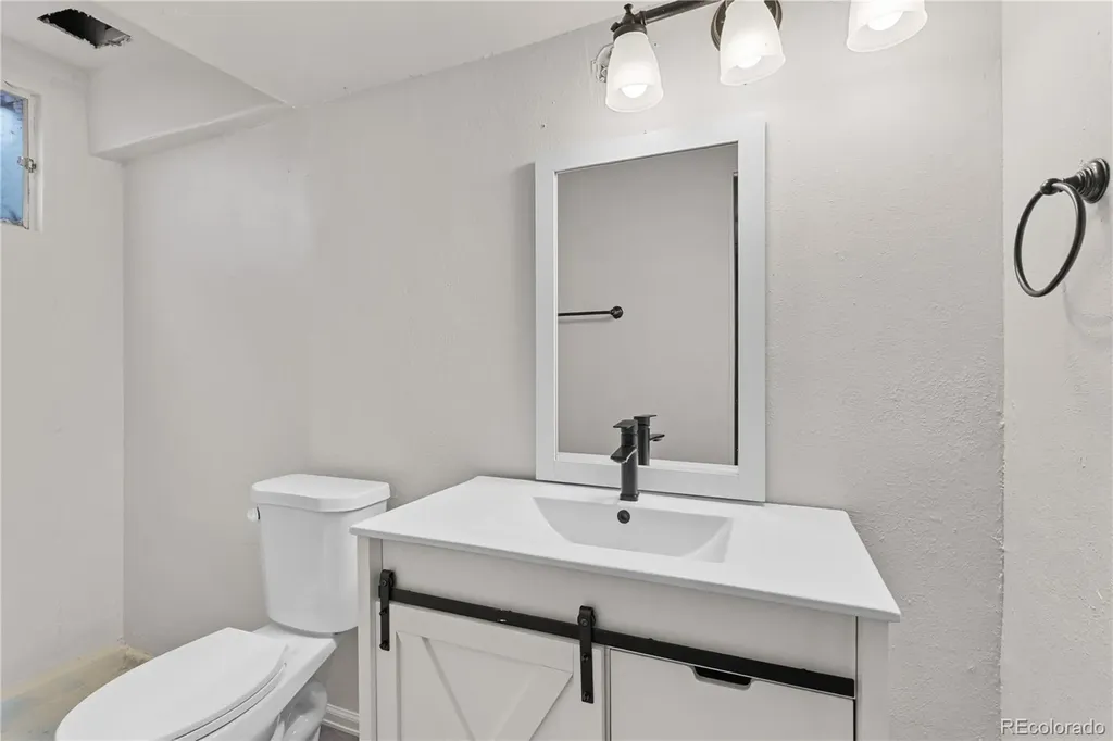 13041 Olmsted Place Denver CO 80239