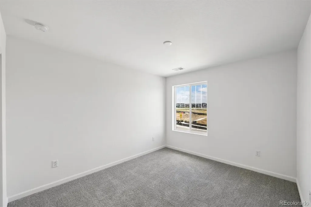 444 S Rifle Street Aurora CO 80017