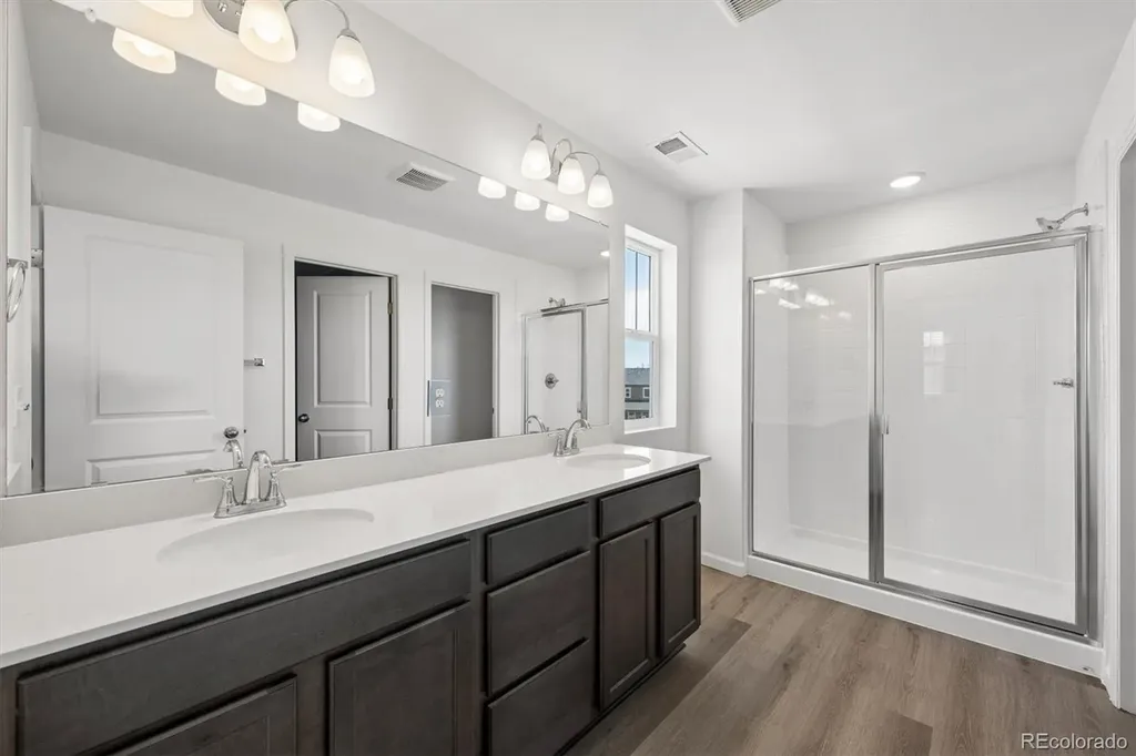 444 S Rifle Street Aurora CO 80017