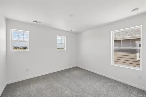 444 S Rifle Street Aurora CO 80017