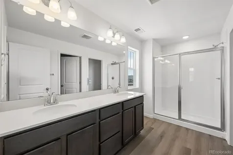 444 S Rifle Street Aurora CO 80017