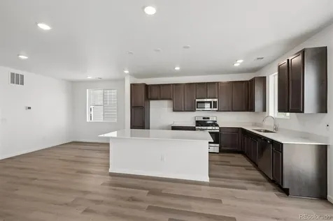 444 S Rifle Street Aurora CO 80017