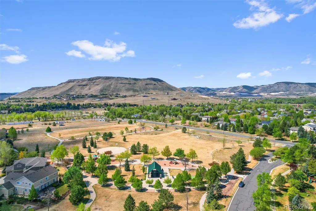 6234 Secrest Street Arvada CO 80403
