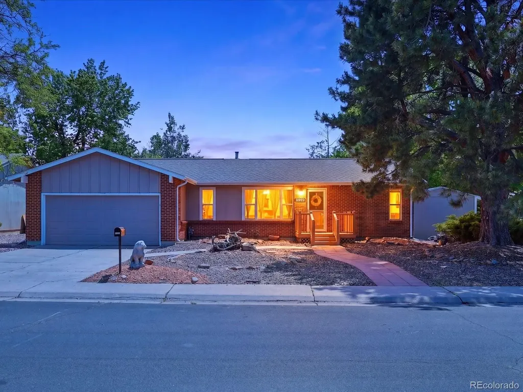 11972 E Louisiana Avenue Aurora CO 80012