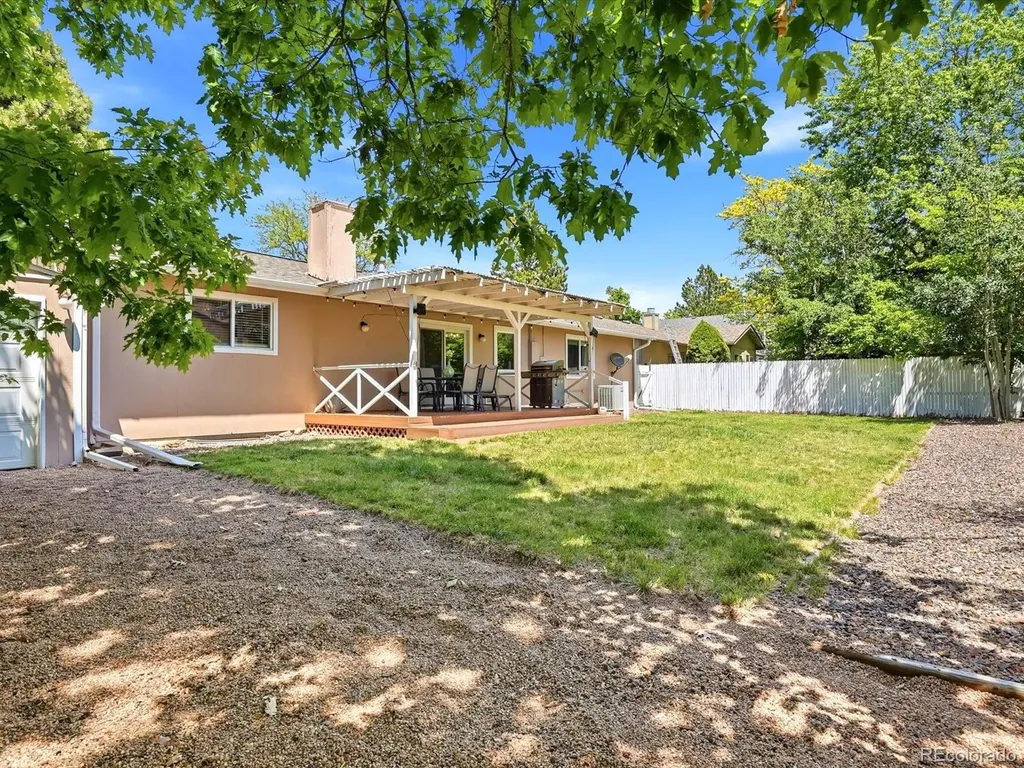 11972 E Louisiana Avenue Aurora CO 80012