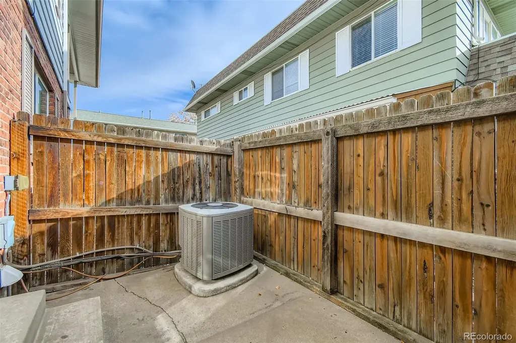 9864 Orangewood Drive Thornton CO 80260