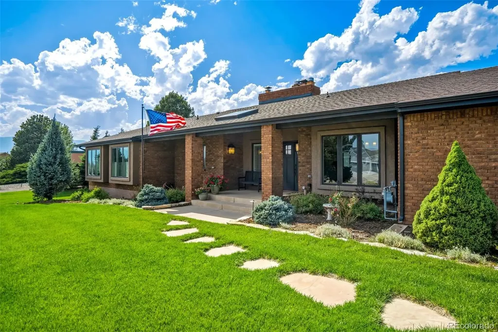 Colorado Springs CO, 14190 Gleneagle Drive