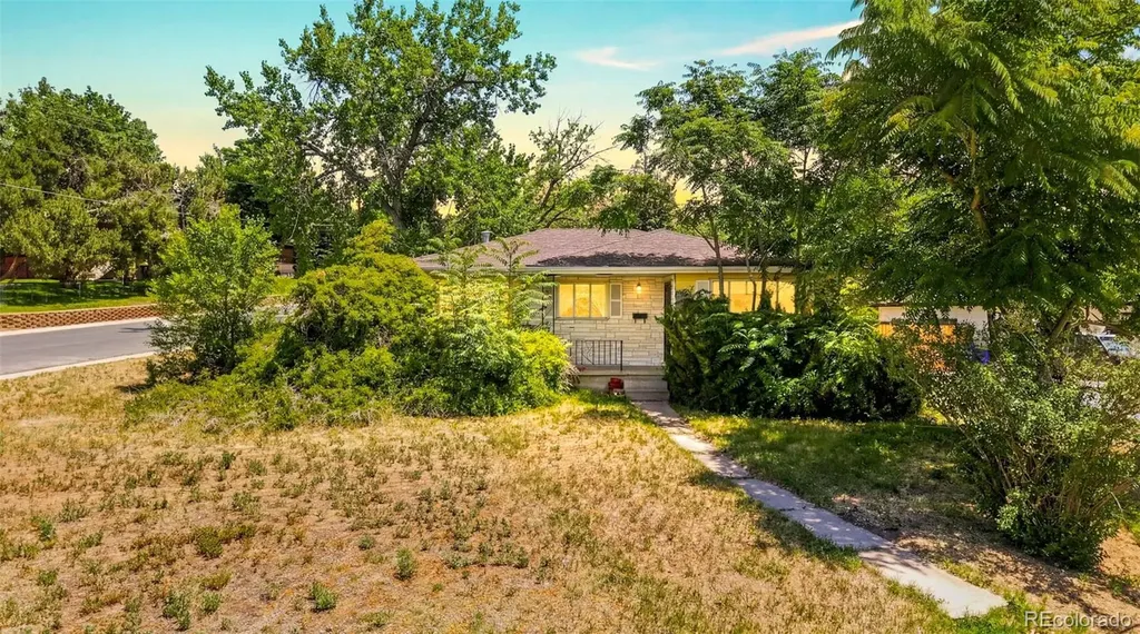 4900 S Kalamath Drive Englewood CO 80110