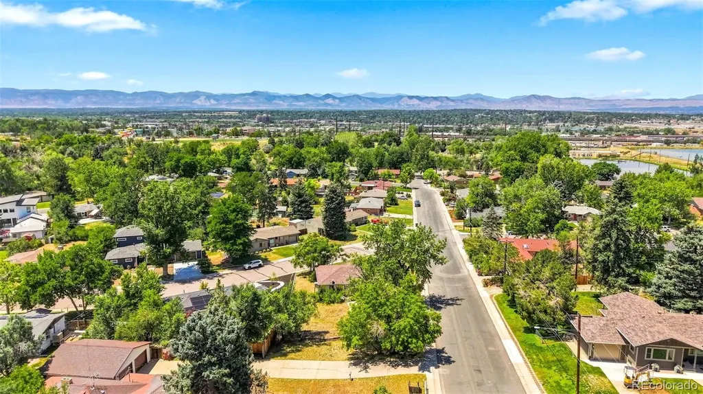 4900 S Kalamath Drive Englewood CO 80110