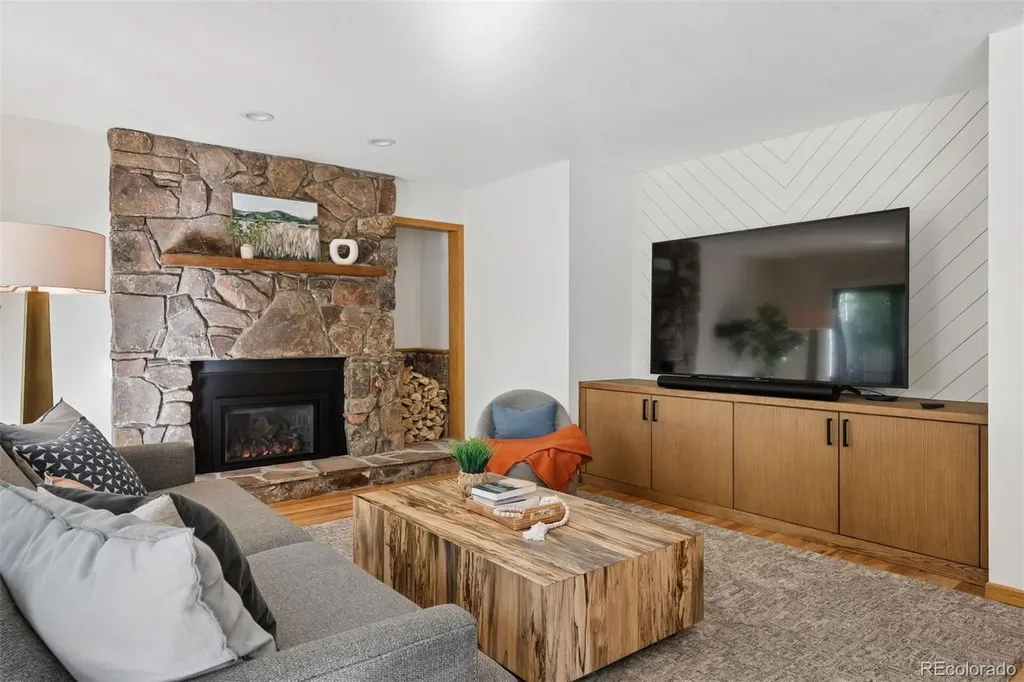 31628 Gallery Lane Evergreen CO 80439