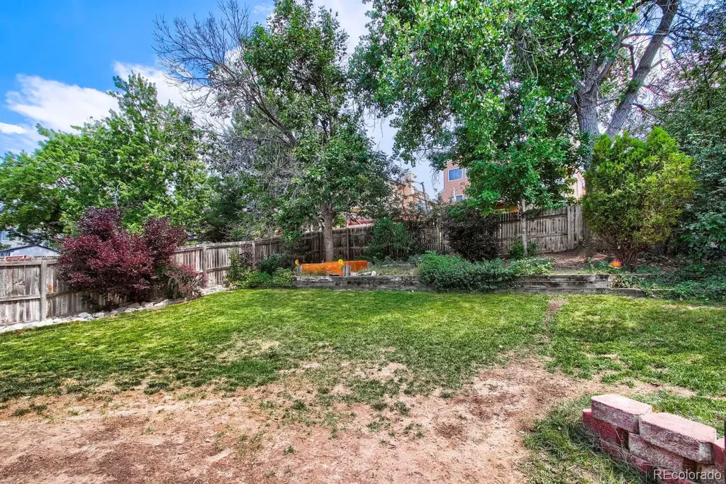 5432 S Cathay Way Aurora CO 80015
