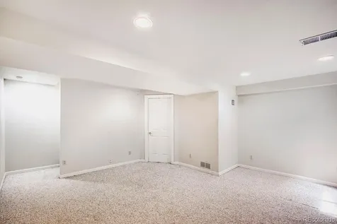5432 S Cathay Way Aurora CO 80015
