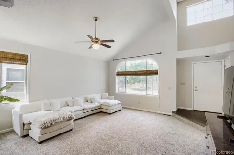 5432 S Cathay Way Aurora CO 80015