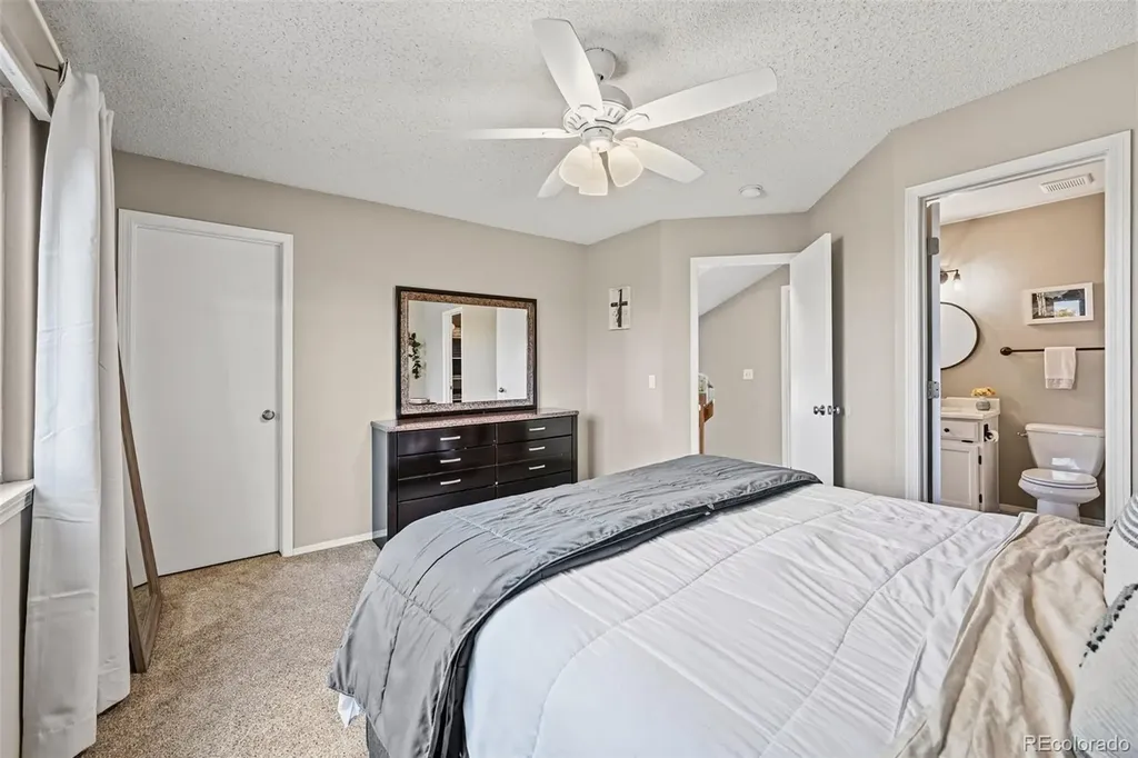562 Arden Circle Highlands Ranch CO 80126