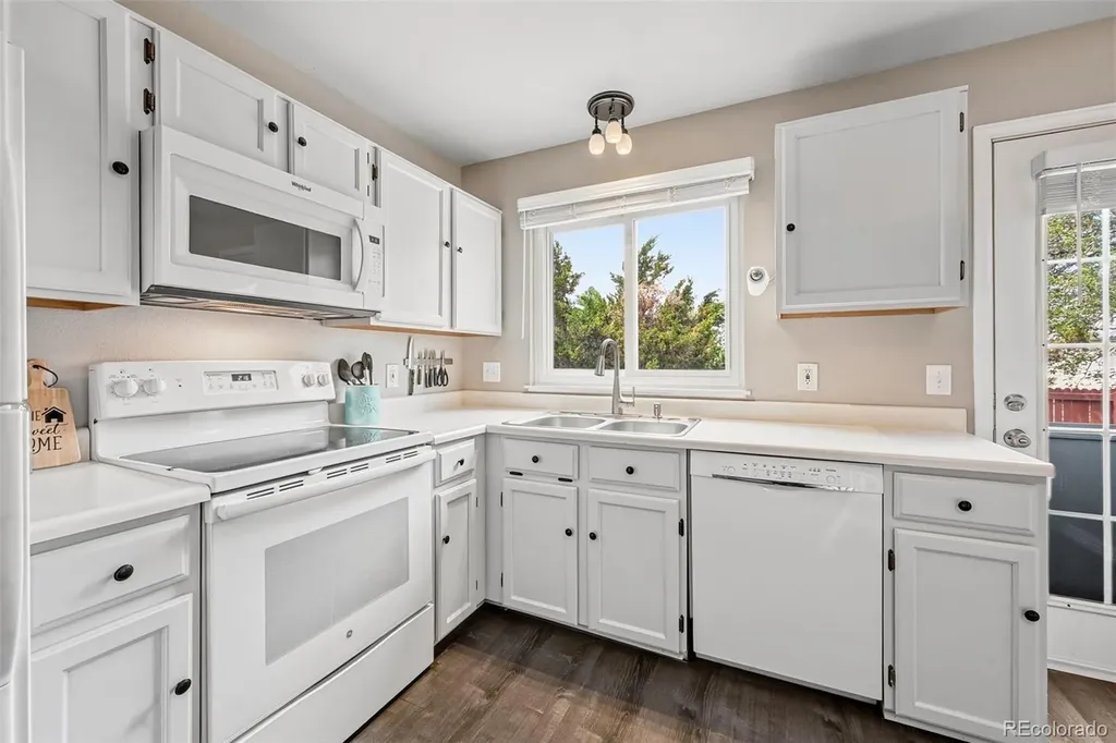 562 Arden Circle Highlands Ranch CO 80126