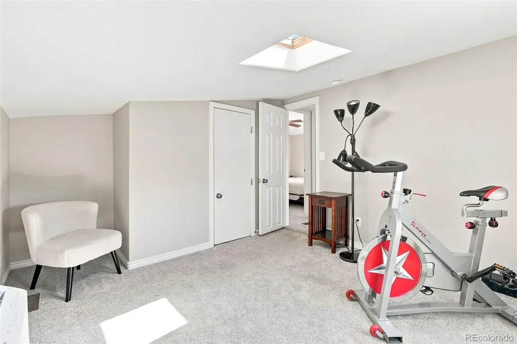 317 3rd Avenue Lyons CO 80540