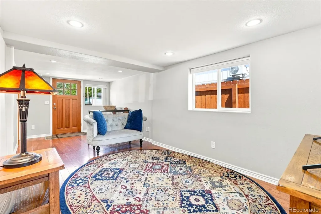 317 3rd Avenue Lyons CO 80540
