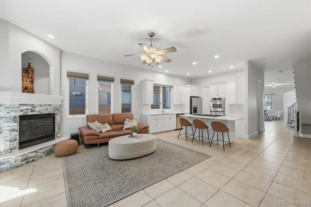 258 S Monroe Street Denver CO 80209