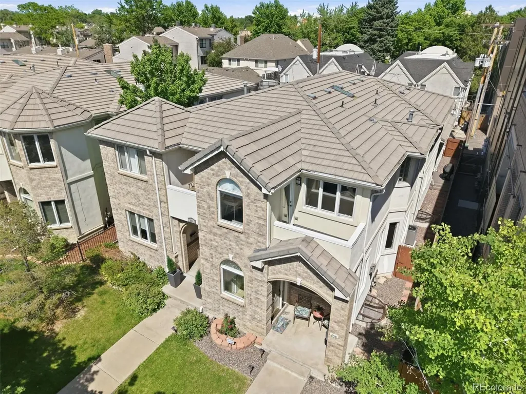 258 S Monroe Street Denver CO 80209