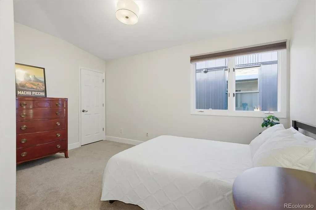 258 S Monroe Street Denver CO 80209