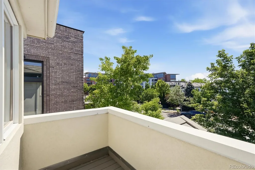 258 S Monroe Street Denver CO 80209