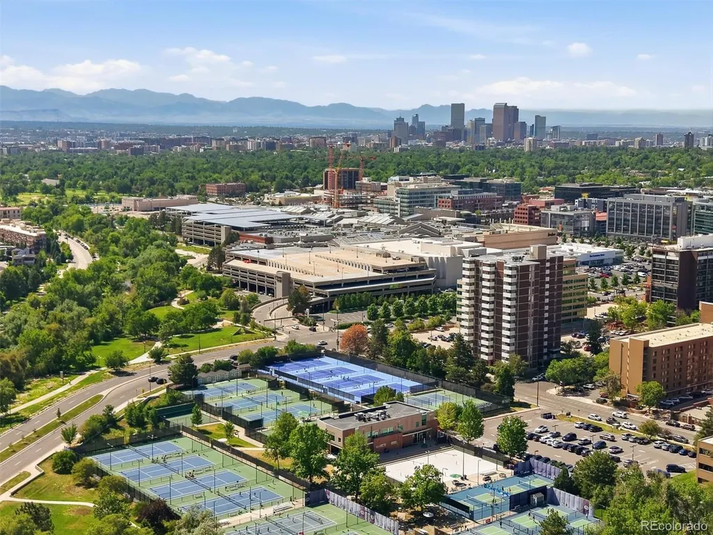 258 S Monroe Street Denver CO 80209