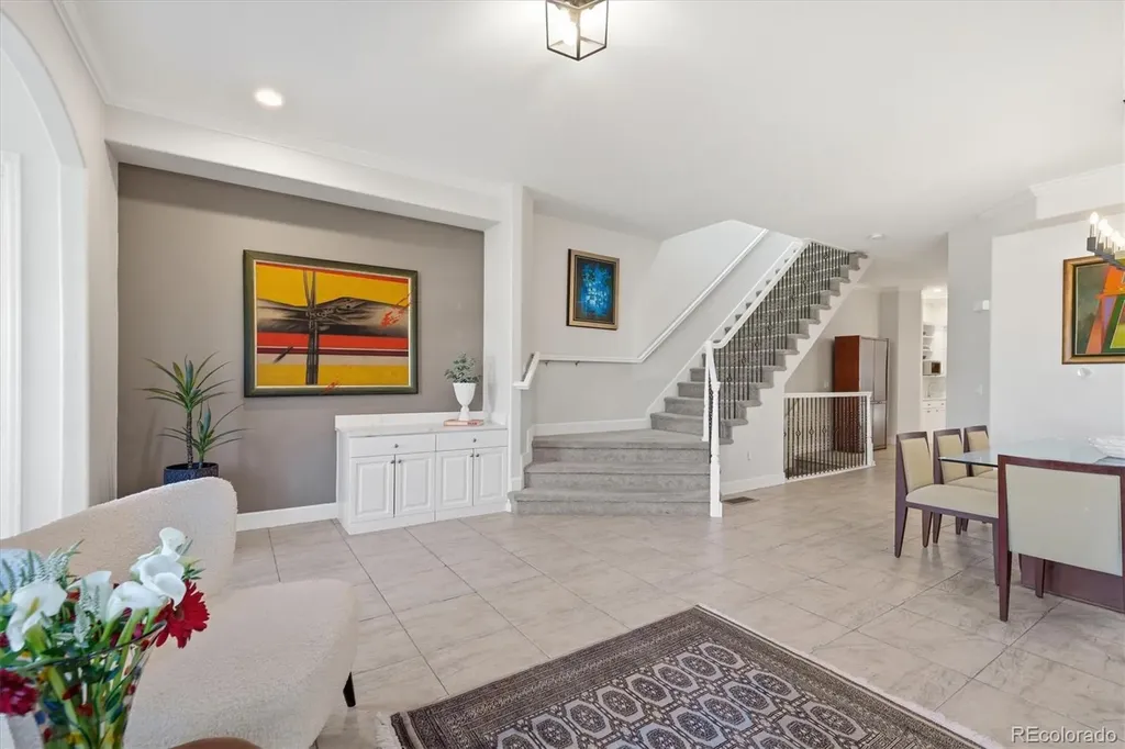 258 S Monroe Street Denver CO 80209