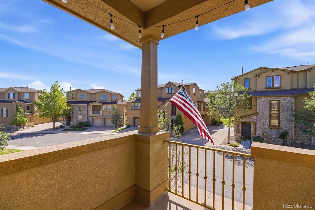 10549 Graymont Lane Littleton CO 80126