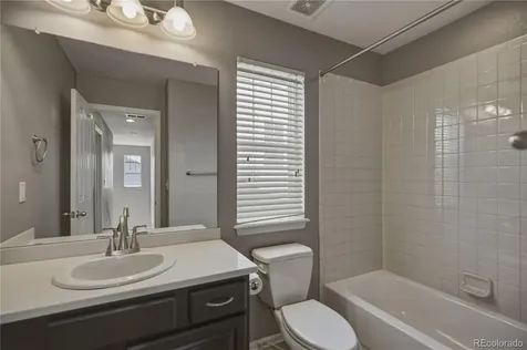 4801 S Picadilly Court Aurora CO 80015