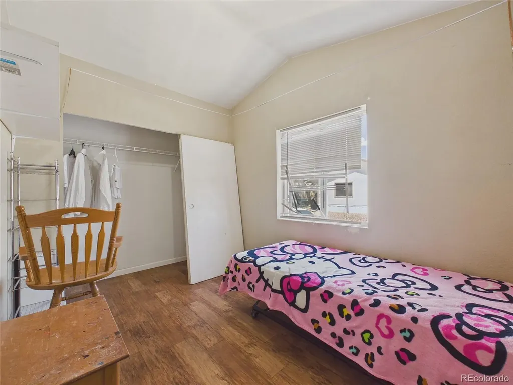 9400 Elm Court Denver CO 80260