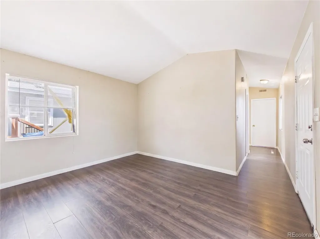 9400 Elm Court Denver CO 80260