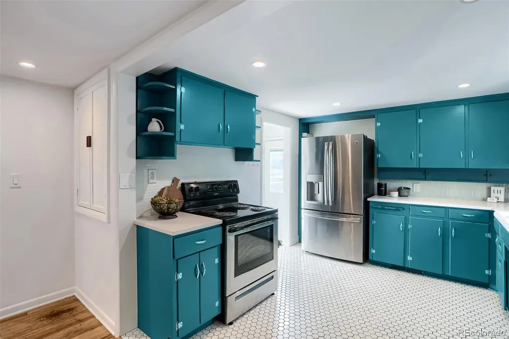 2391 W 56th Denver CO 80221