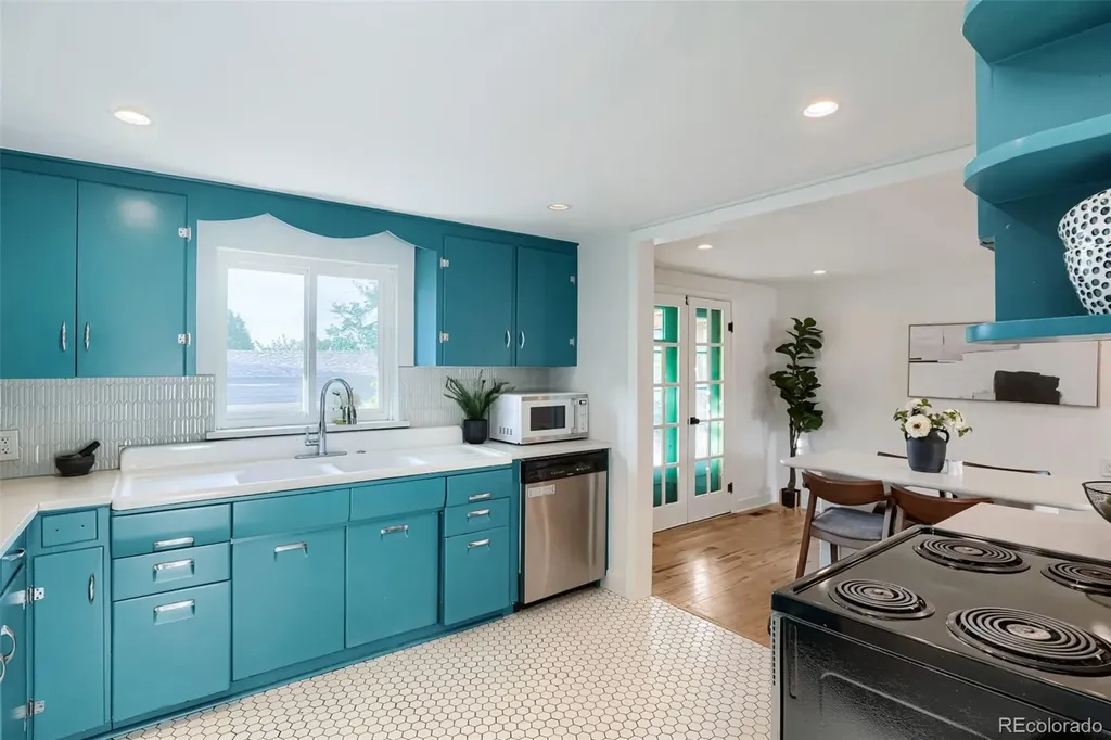 2391 W 56th Denver CO 80221