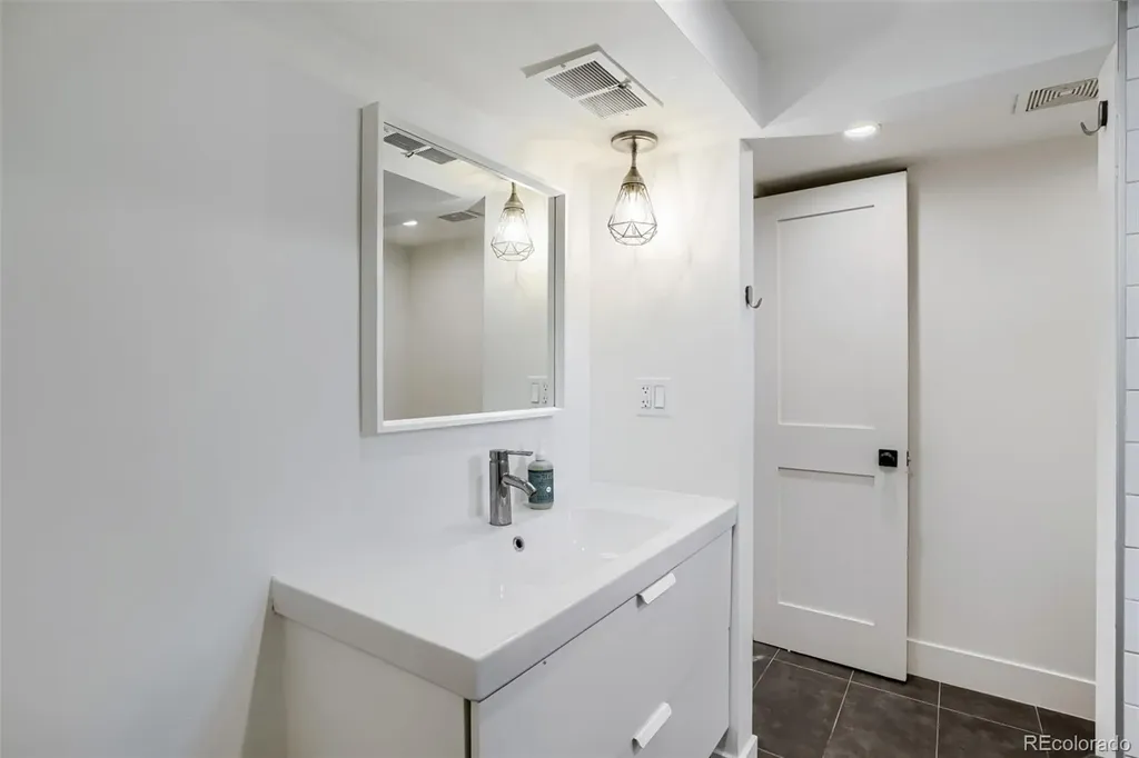 2391 W 56th Denver CO 80221