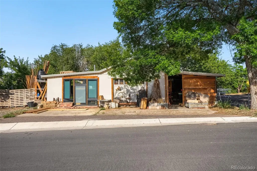 2391 W 56th Denver CO 80221