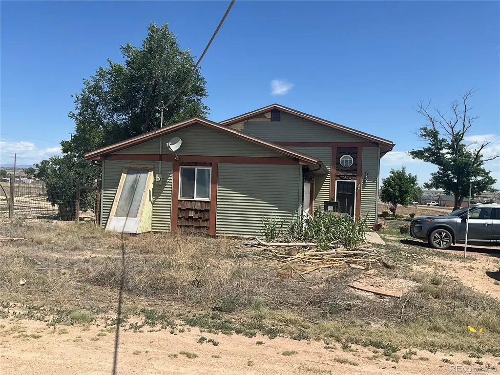 1163 N Kirkwood Drive Pueblo CO 81007