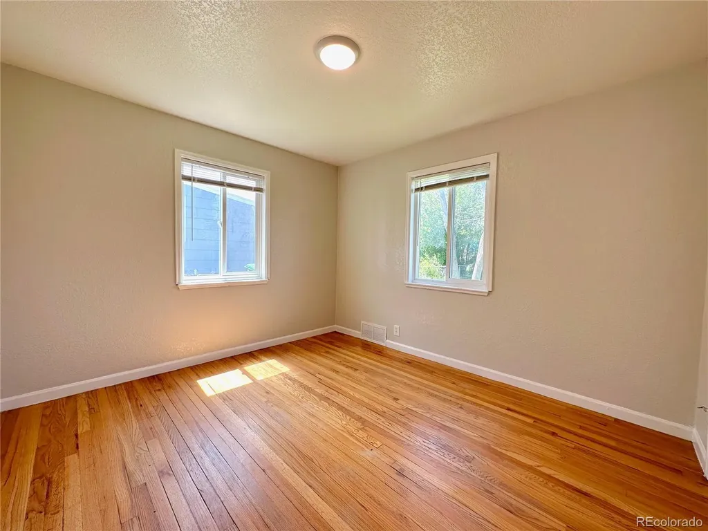 891 Lansing Street Aurora CO 80010