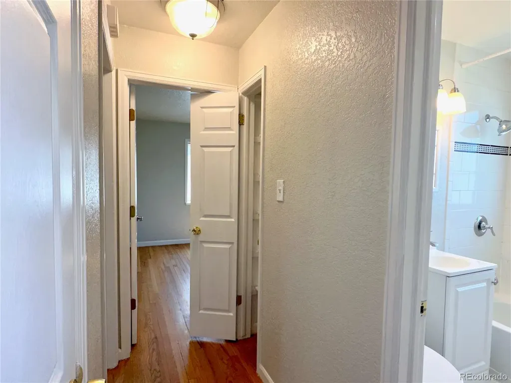 891 Lansing Street Aurora CO 80010