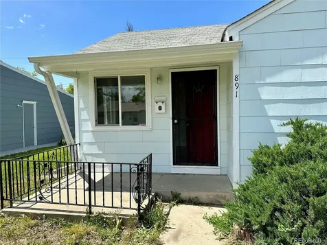 891 Lansing Street Aurora CO 80010