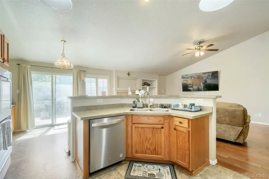 11292 Kingston Street Henderson CO 80640