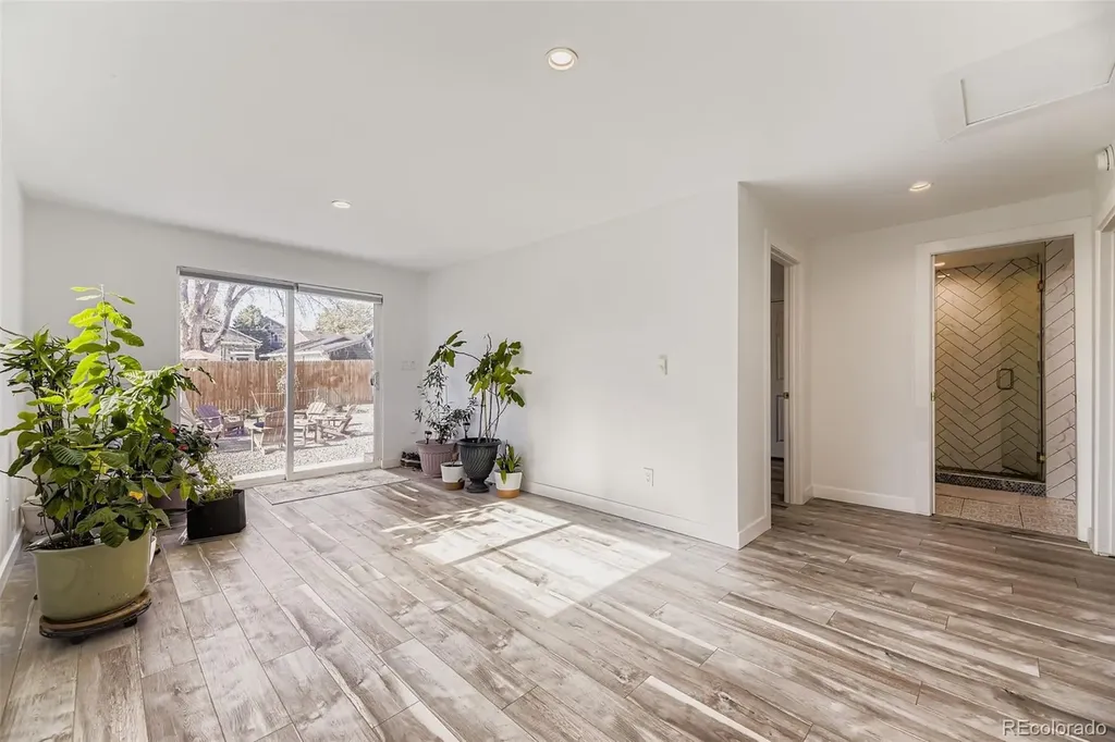 3255 S Corona Street Englewood CO 80113