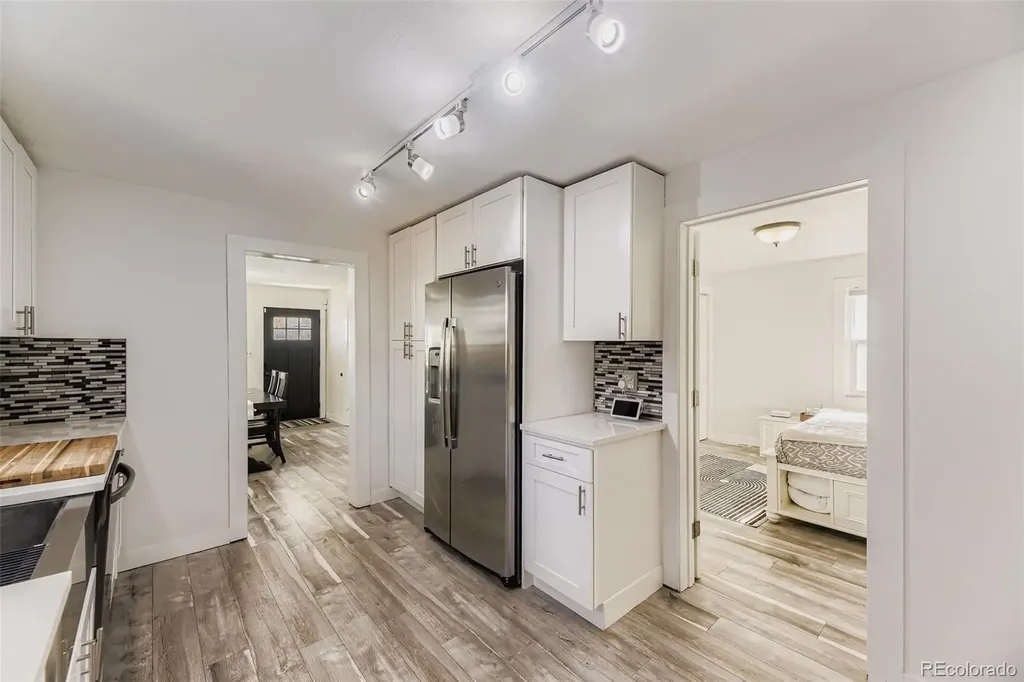 3255 S Corona Street Englewood CO 80113