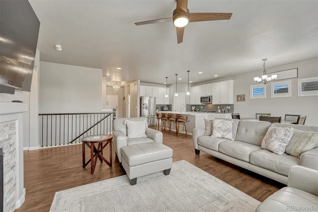 6851 Mustang Rim Drive Colorado Springs CO 80923