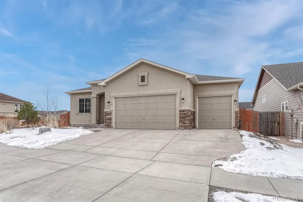 6851 Mustang Rim Drive Colorado Springs CO 80923