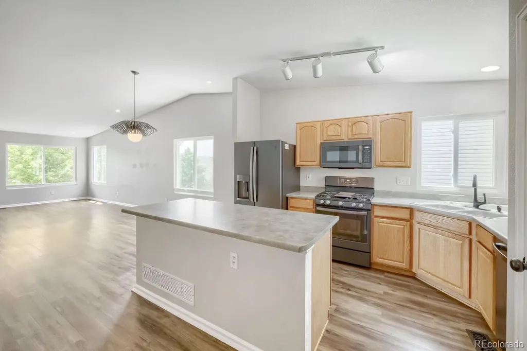 7788 Brown Bear Way Littleton CO 80125