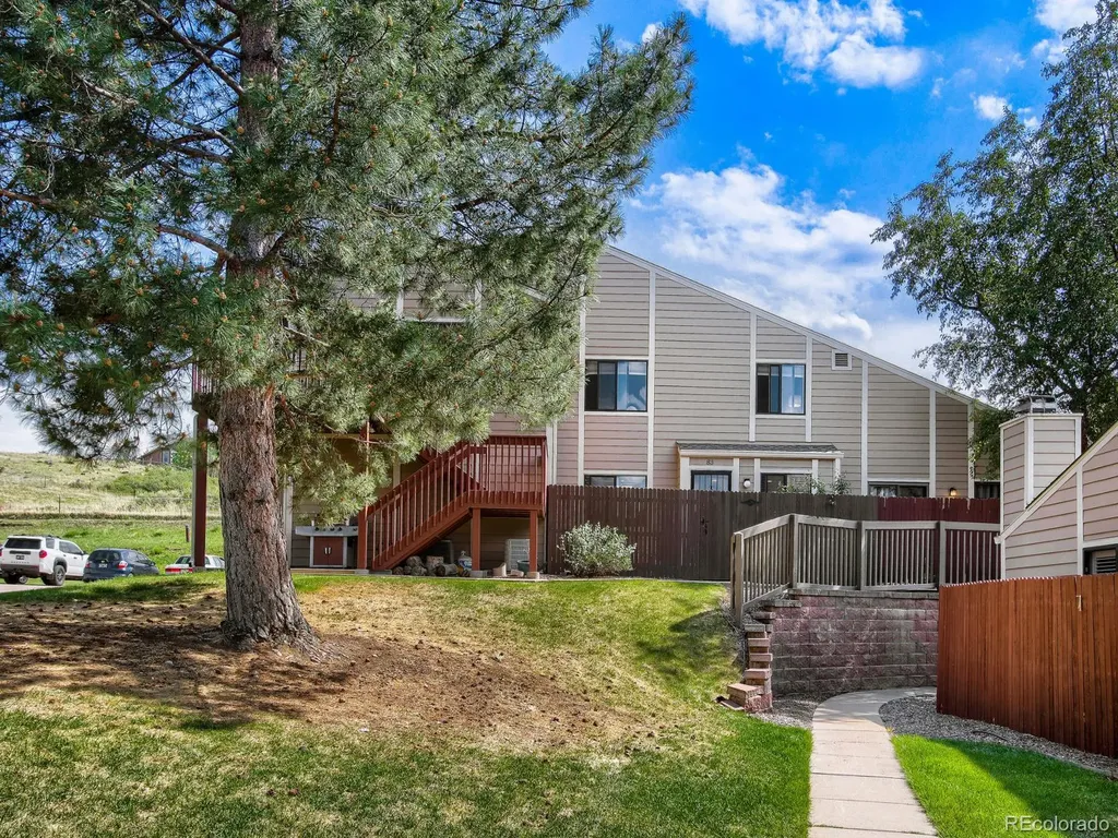 18328 W 58th Place Golden CO 80403