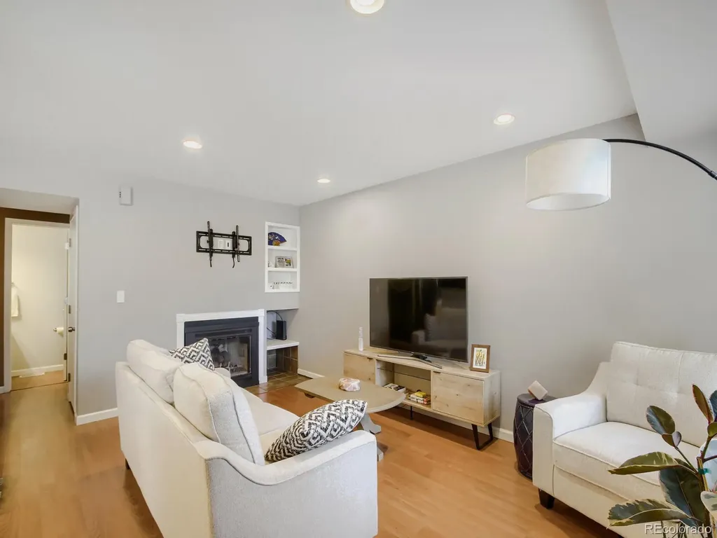 18328 W 58th Place Golden CO 80403