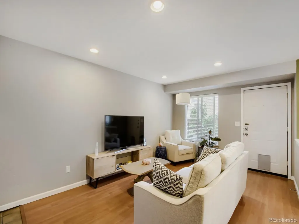 18328 W 58th Place Golden CO 80403