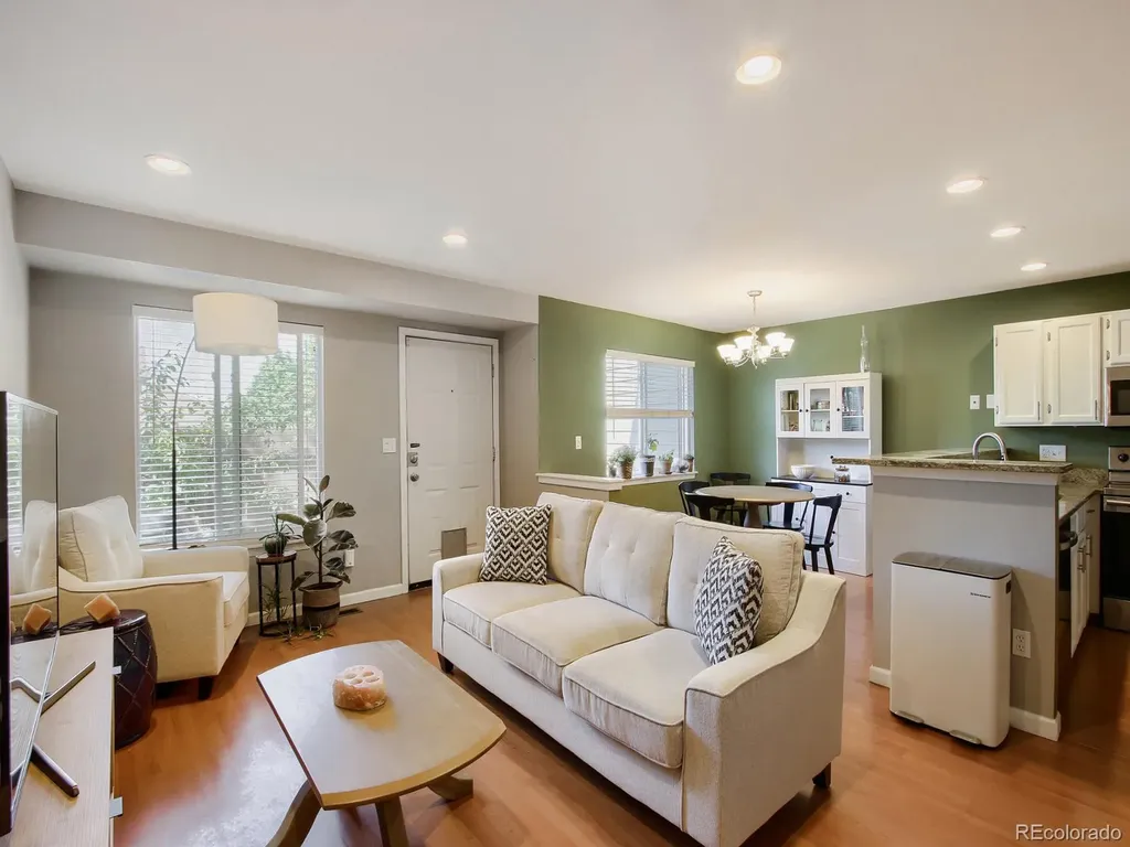 18328 W 58th Place Golden CO 80403